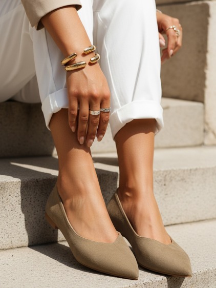 khaki